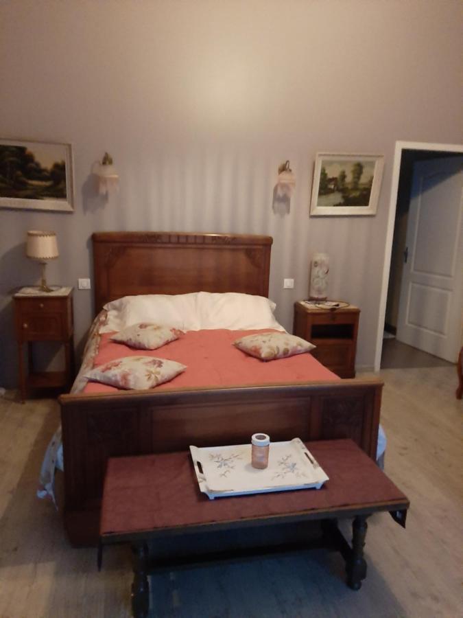 Chambre D Hotes Saint-Laurent-de-la-Barriere Exterior foto